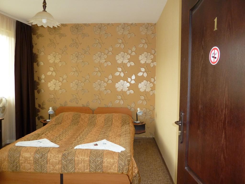 Tarnovski Dom Guest Rooms Veliko Tarnovo Extérieur photo