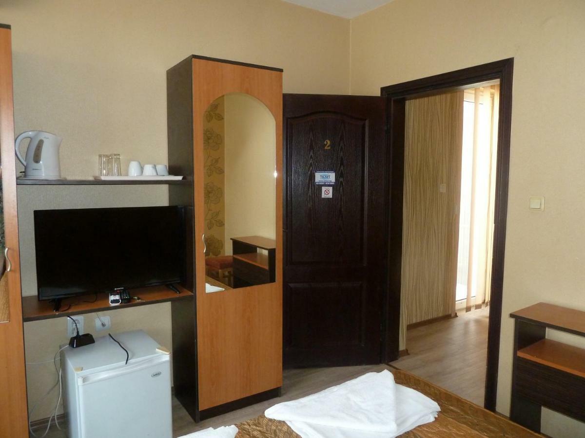 Tarnovski Dom Guest Rooms Veliko Tarnovo Extérieur photo